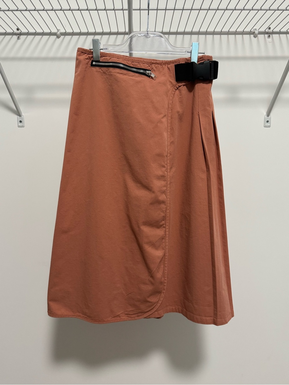 Elements Girls Rust Buckle Pleat Skirt Size 16/18